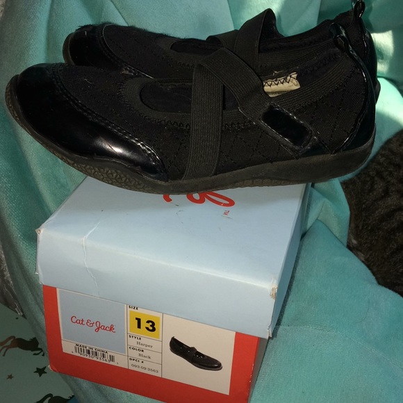 Girls Cat & Jack Black "Harper" shoes size 13 - Picture 2 of 7